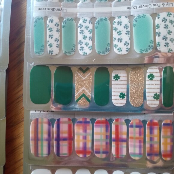 12 Pairs Lily and Fox Nail Wraps - Picture 5 of 5